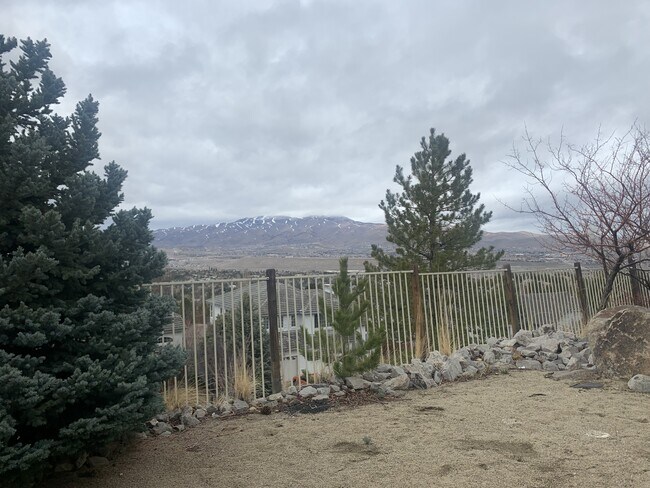 Foto del edificio - 4847 Elkcreek Trail
