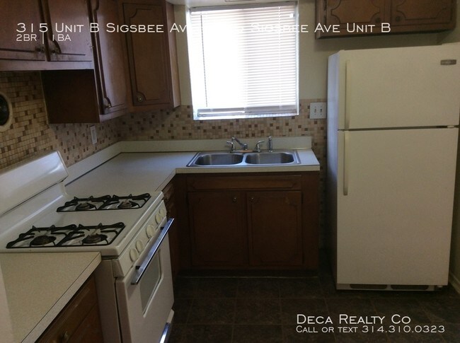 Building Photo - 2 Bedroom Apartment in South County