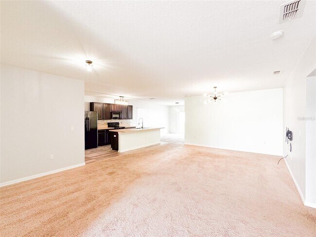 Foto del edificio - 5525 Forest Ridge Dr