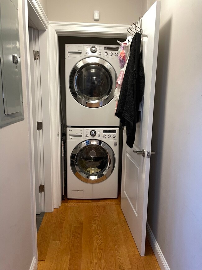 Laundry - 11 Oakland St