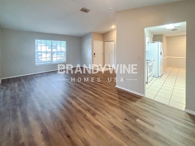 Building Photo - 11206 Fiddlewood Dr