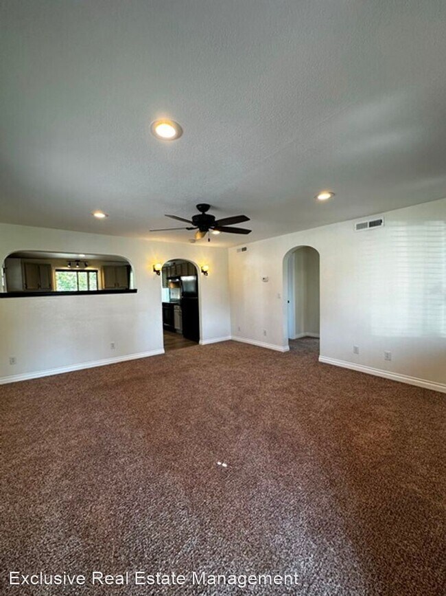 Building Photo - 2 br, 1 bath House - 2179 Ogden Street
