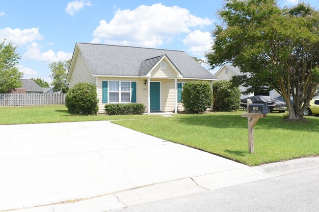 Building Photo - 6923 Alamosa Dr