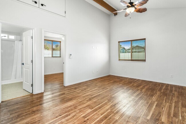 Foto del edificio - Remodeled 1 Bedroom Attached Ohana in Nort...