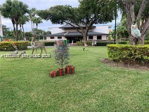 Foto del edificio - 7727 SW 86th St