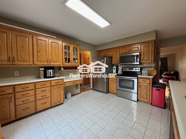 Building Photo - 9331 Portland Ave S