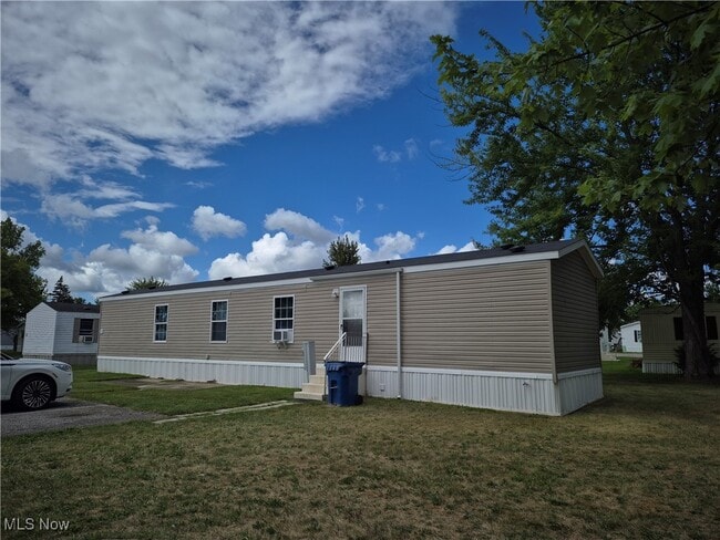 Foto del edificio - 125 Cedar Brook Dr
