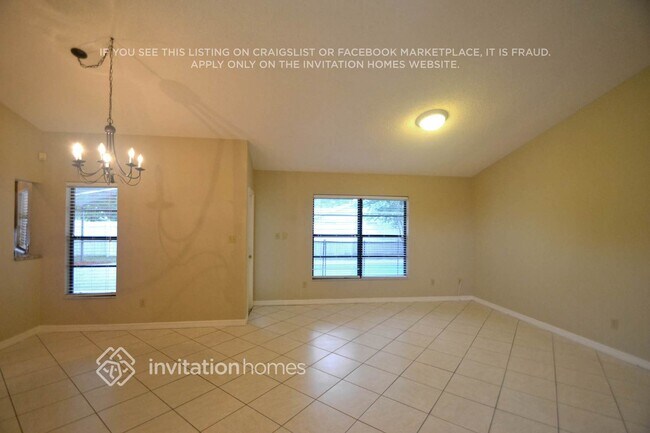Building Photo - 605 Rosegate Ln
