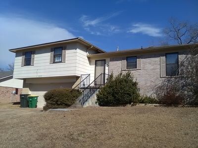 Building Photo - 9502 Timber Valley Rd