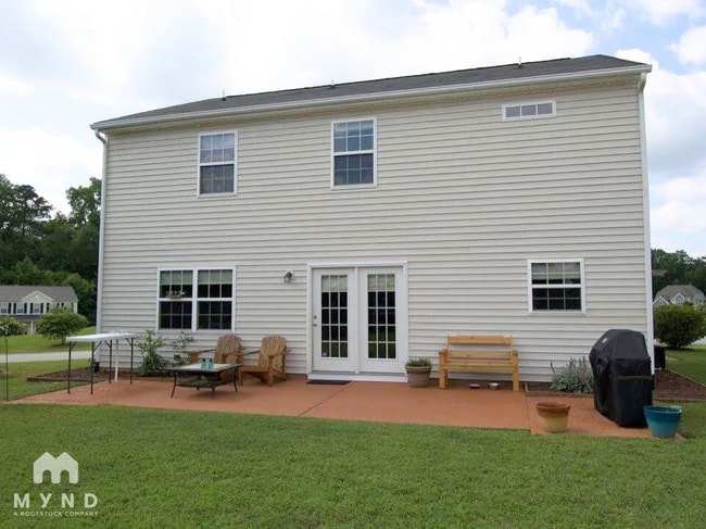 Building Photo - 1506 Cairo Way