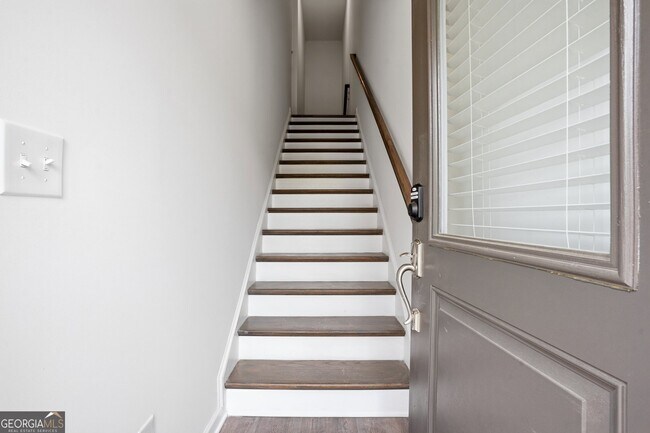 Foto del edificio - 3524 Mount Blue Ave