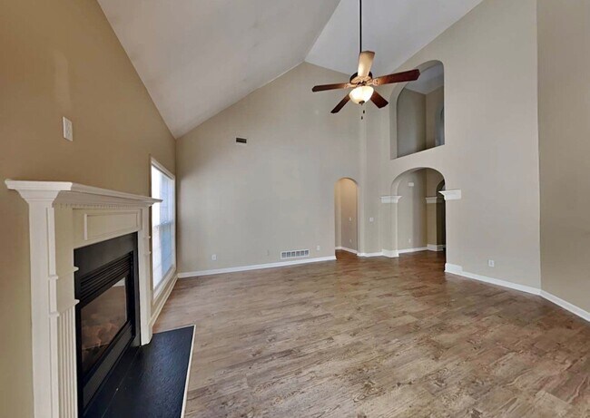 Foto del edificio - 466 Greyhawk Way