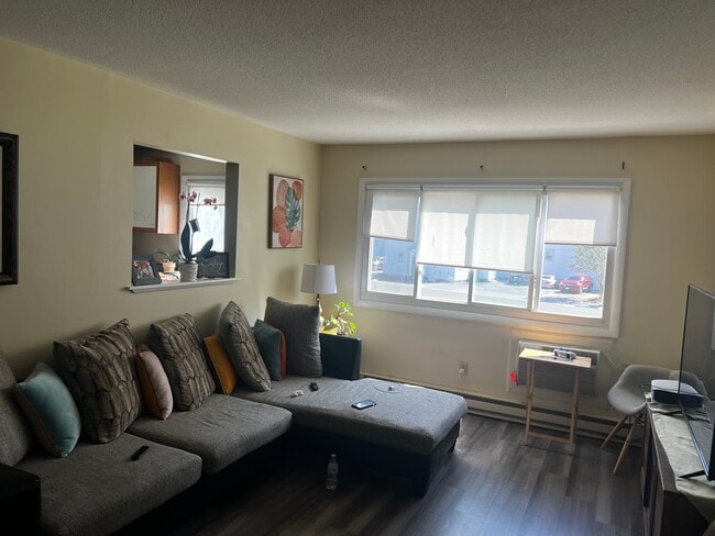 Building Photo - Fairmount Place Apartments