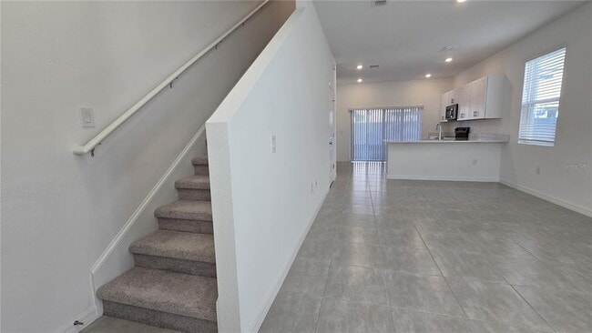 Building Photo - 2970 Skyline Lp