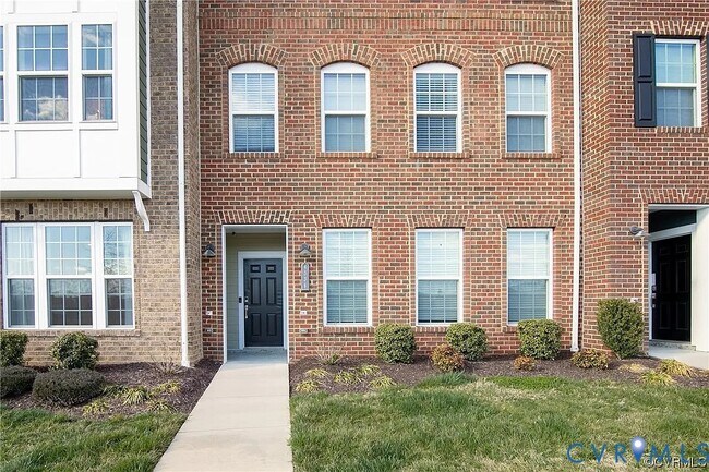 Foto del edificio - 4338 Bon Secours Pkwy