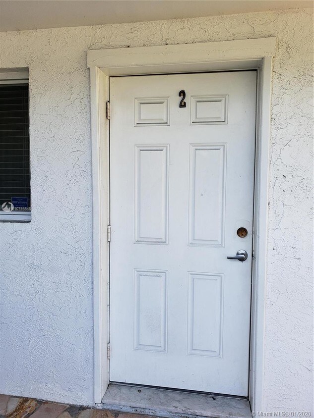 Primary Photo - 3751 NW 9th Ave
