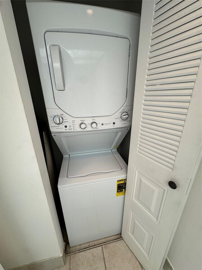 Foto del edificio - 300 SW 130th Terrace