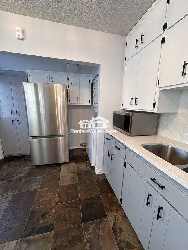 Foto del edificio - Your St. Louis Park Dream Starts Here