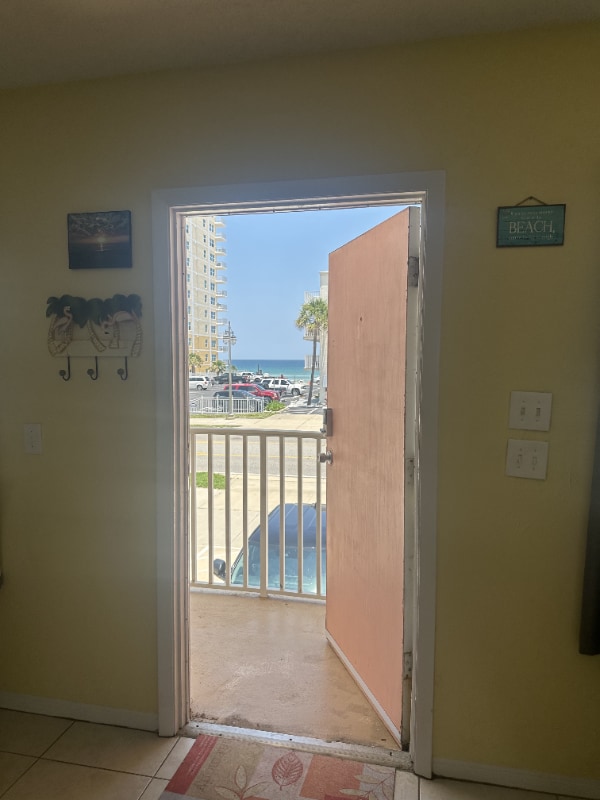 Primary Photo - 3727 S Atlantic Ave