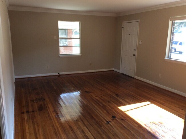 Foto del edificio - 1412 S Grant St