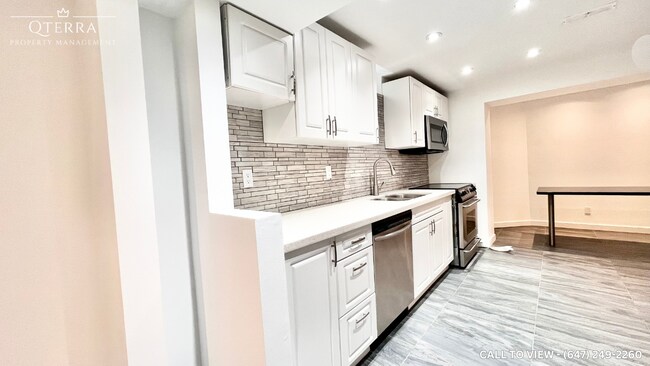 Building Photo - 2-3044 Owls Foot Dr