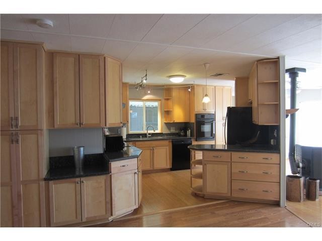 Building Photo - 4395 Valley Ln