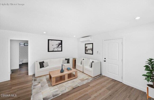 Foto del edificio - 399 Erbes Rd