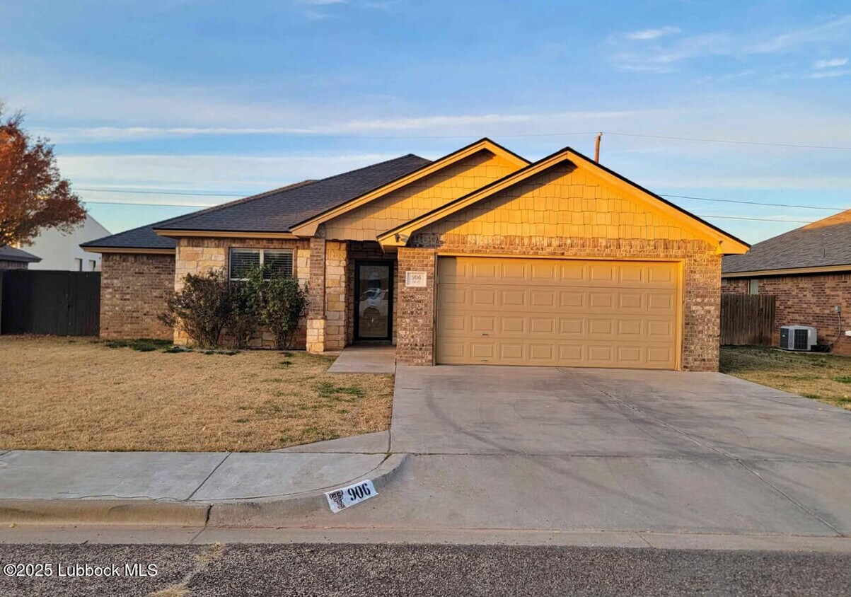 Foto principal - 906 11th St
