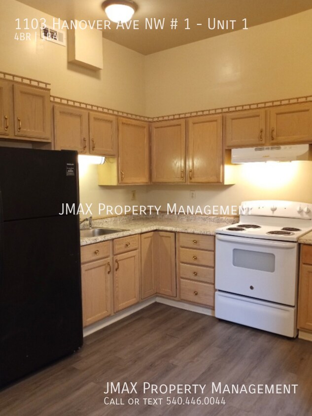 Primary Photo - 1103 Hanover Ave NW