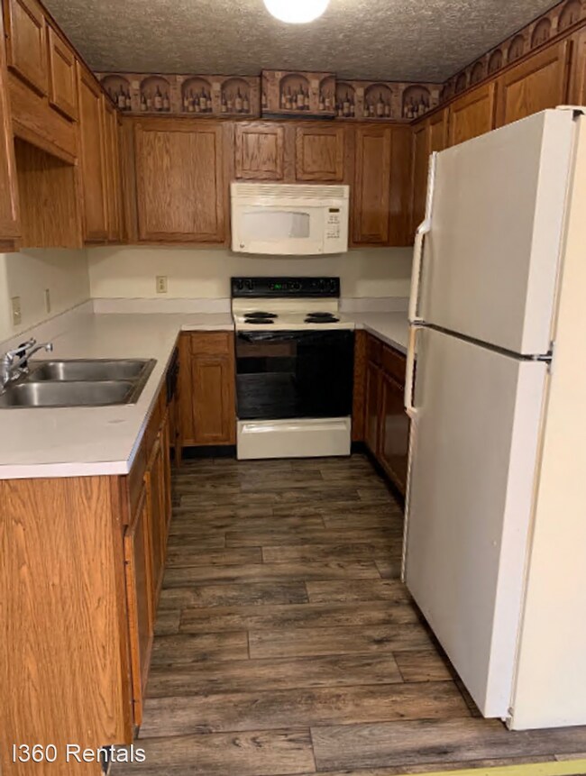 Building Photo - 3 br, 2 bath House - 82 Nottingham Dr