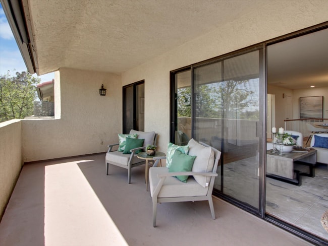 Building Photo - 25244 Birch Grove Ln