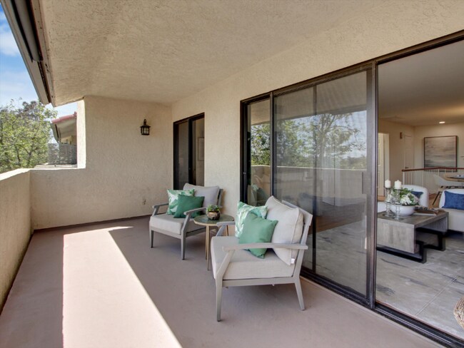 Foto del edificio - 25244 Birch Grove Ln
