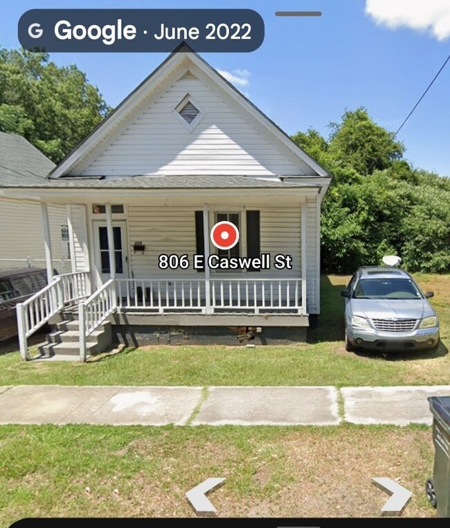 Building Photo - 806 E Caswell St