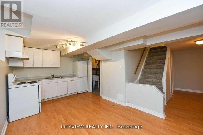 Building Photo - 6459 Tisler Crescent