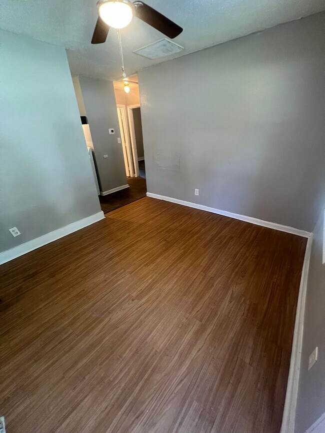 Foto del edificio - 3604 Jonquil St