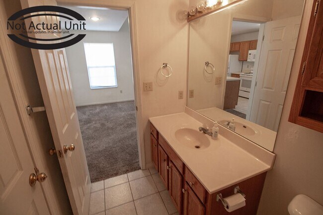 Foto del edificio - 1413-1415-1415 N Frideriki Dr