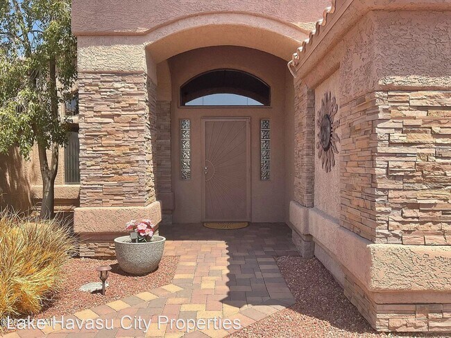 Foto del edificio - 3 br, 3 bath House - 2241 Jacob Row