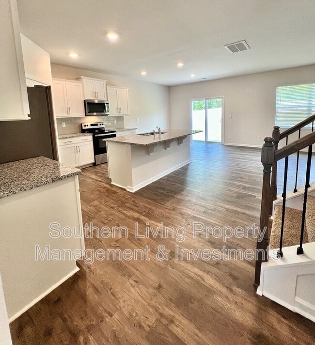 Building Photo - 3120 Winged Elm St