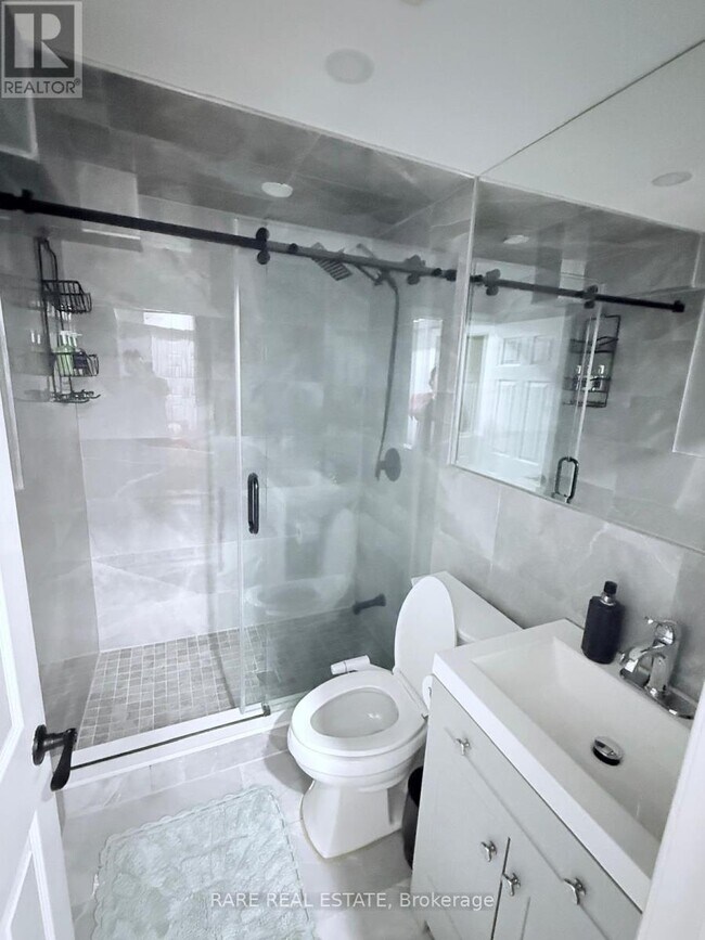 Photo du bâtiment - 20 Arctic Fox Crescent