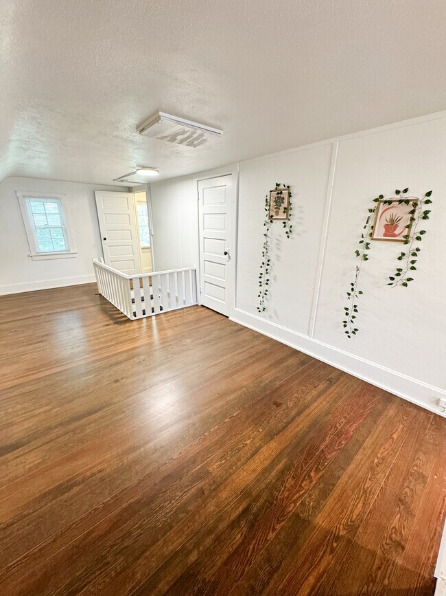 Foto del edificio - 3120 Cottage Grove Ave