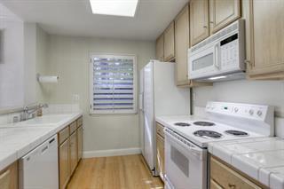 Primary Photo - 110 N 2nd Ave