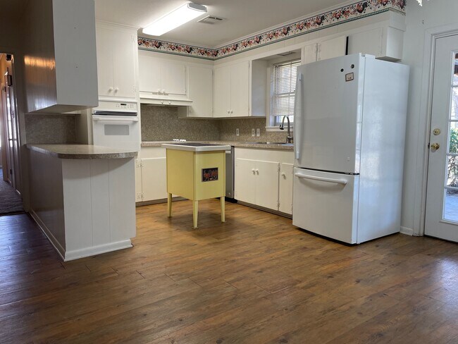 Foto del edificio - 800 Louisiana Ave