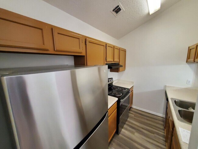 Photo - 124 Whisper Way (Boerne, TX) Apartment