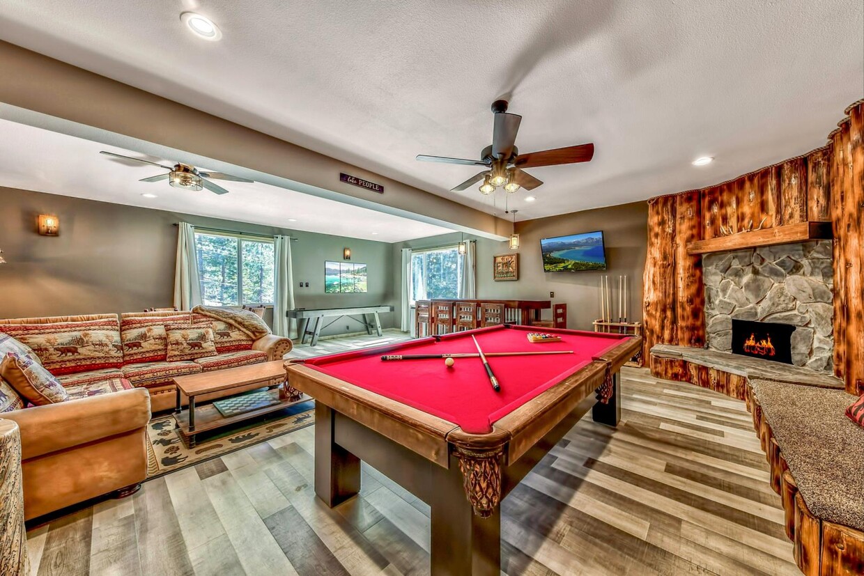Primary Photo - 256 N Benjamin Dr