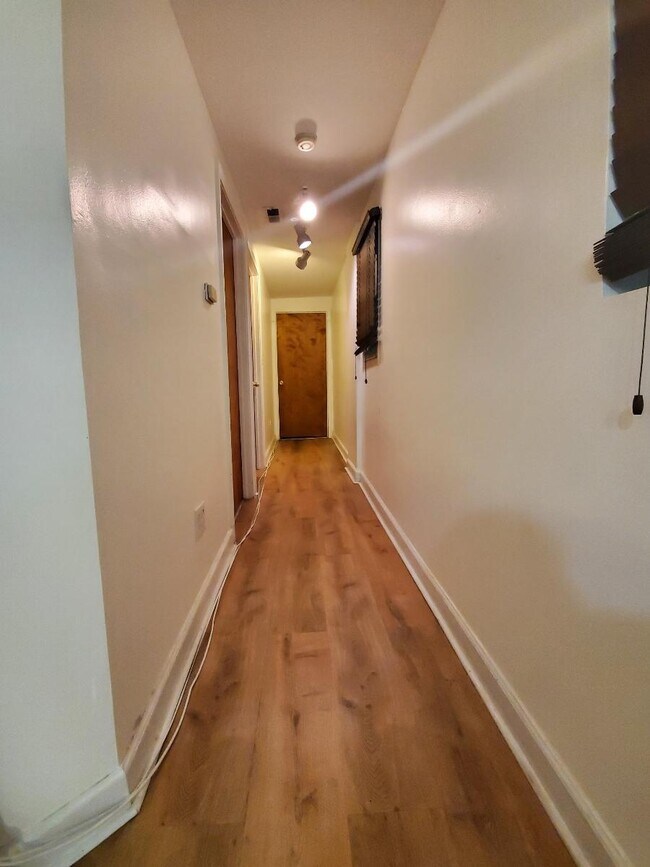 Foto del edificio - 2136 W 18th St