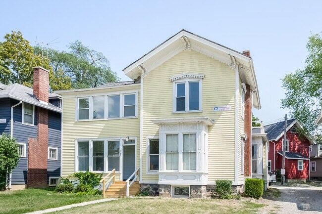 Foto del edificio - Twin Oaks