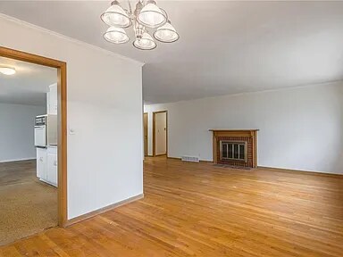 Building Photo - 8443 Woodson Dr
