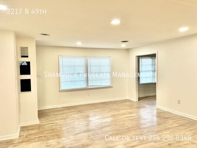 Foto del edificio - Beautifully Remodeled Home in Mountainview...