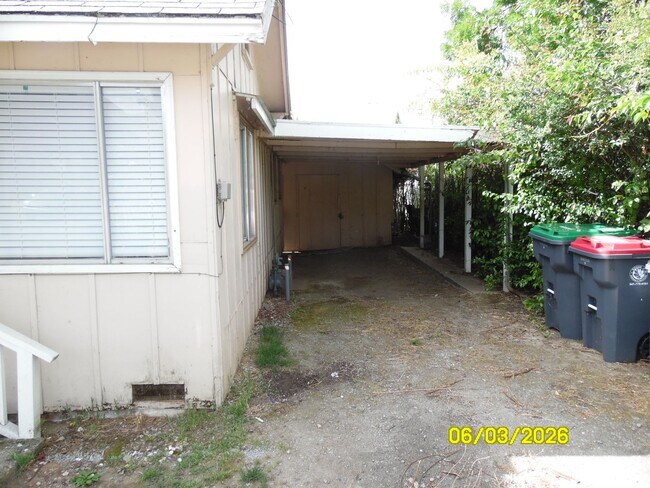 Foto del edificio - Cozy Home for Rent