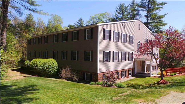 Photo - 647 Bugbee St Apartment